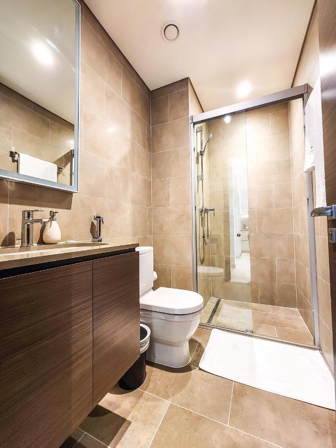 Phenomenal 1 Bedroom Near Burj Khalifa Dubai