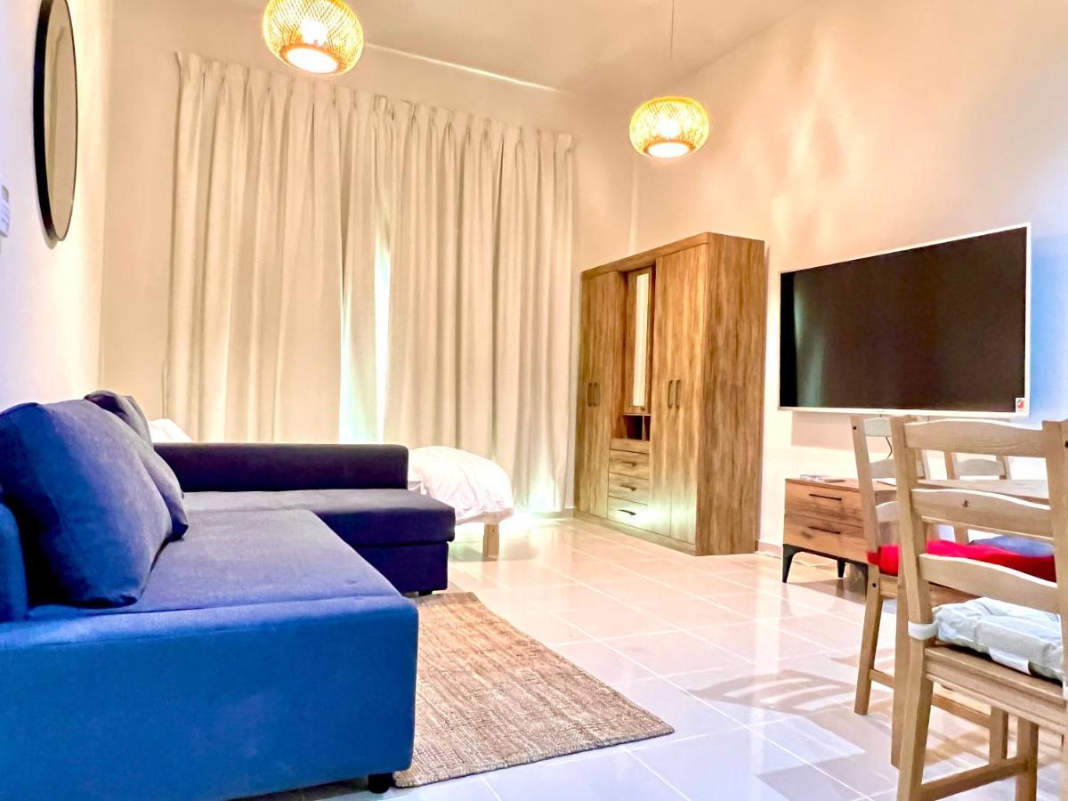 Calm&cozy1br- Silicon Oasis-15min-dxb Airpt