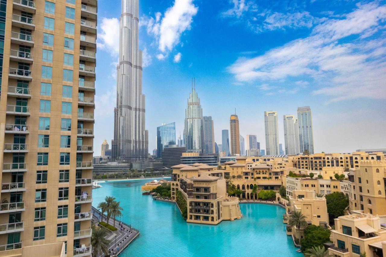 Apartamento Gorgeous 3-bed With Burj Khalifa & Dancing Fountain Views Dubai