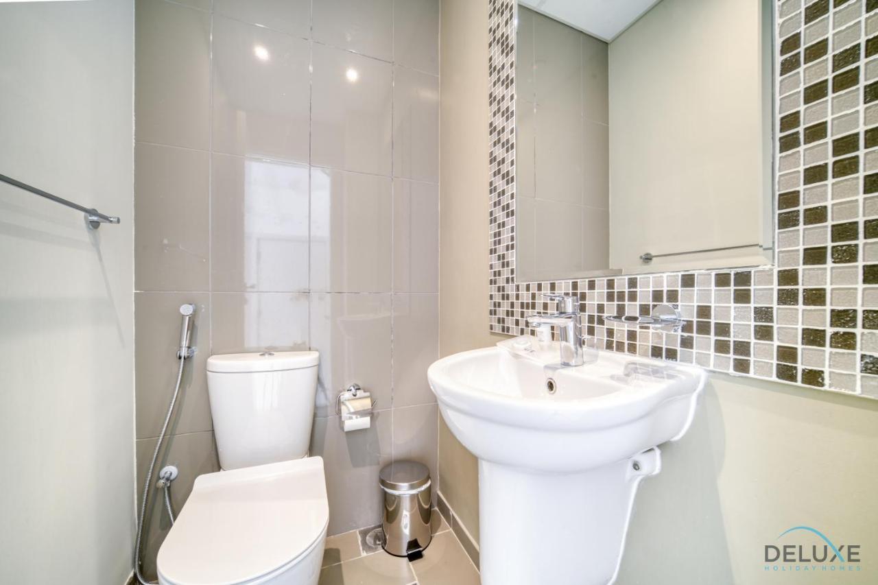 Flawless 3br Townhouse With Assistant's At Damac Hills 2 By Deluxe Homes * Dubai