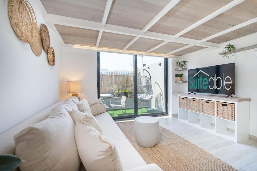 Appartement Charming Loft With Spacious Terrace In Jvc *