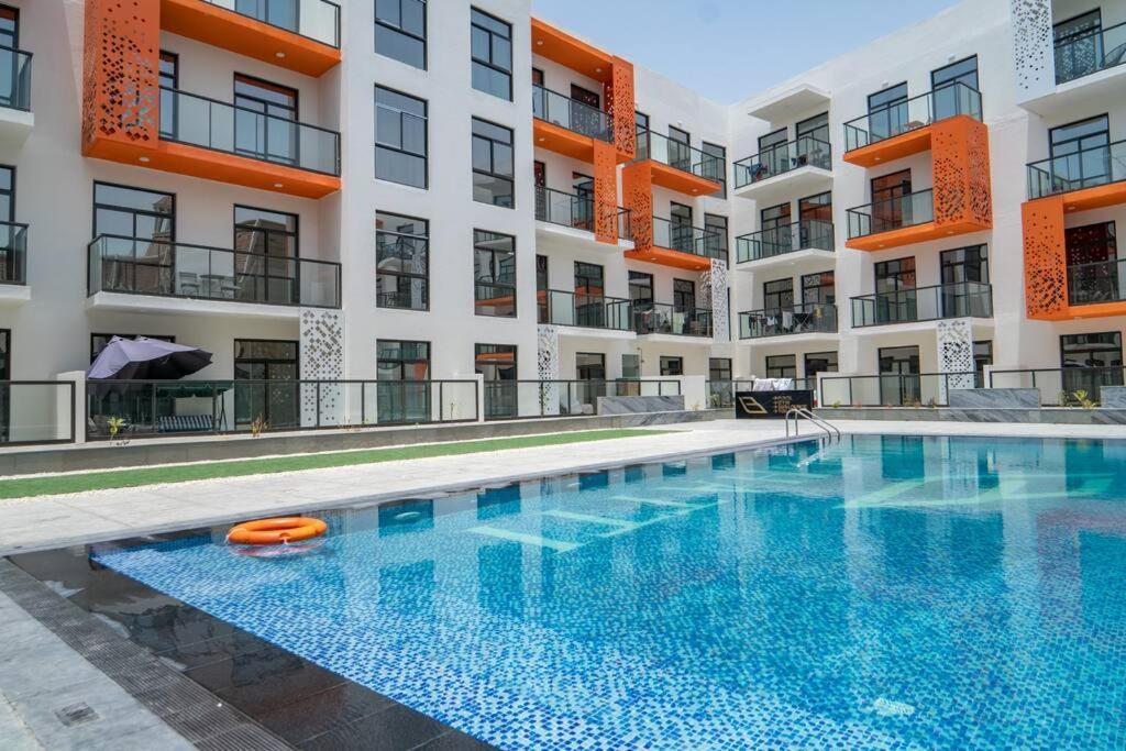 Restful With Private Terrace By The Pool Appartement
