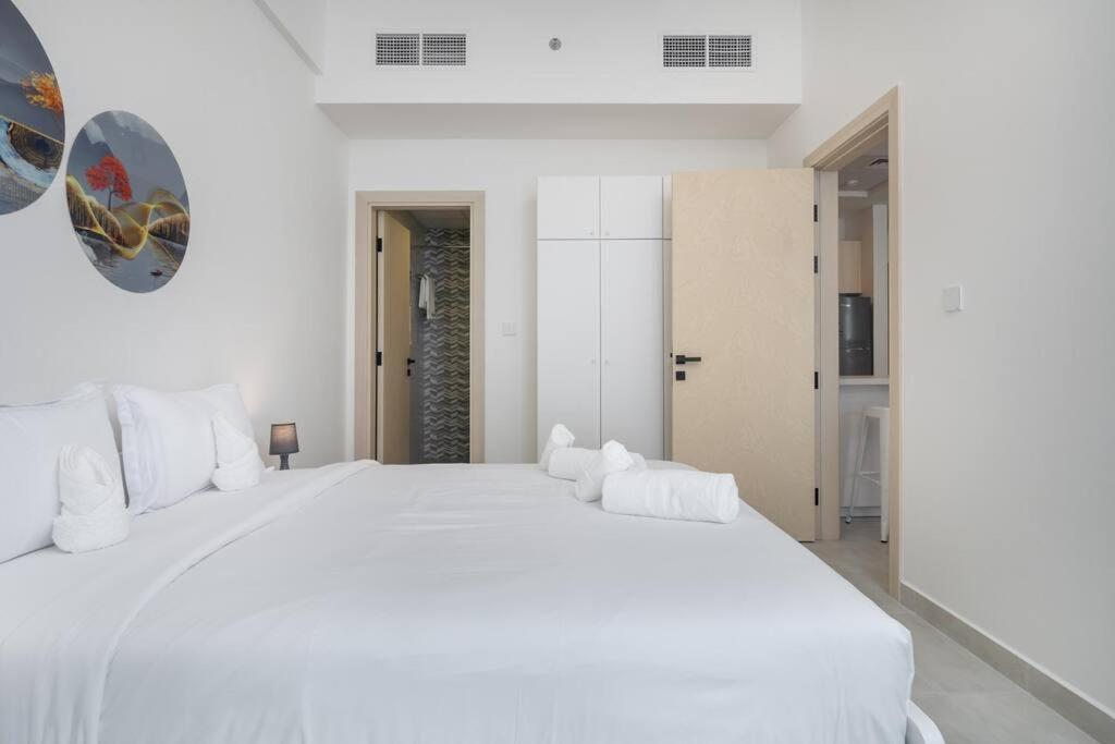 Restful With Private Terrace By The Pool * Dubaï