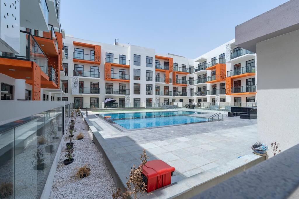 Restful With Private Terrace By The Pool Appartement *