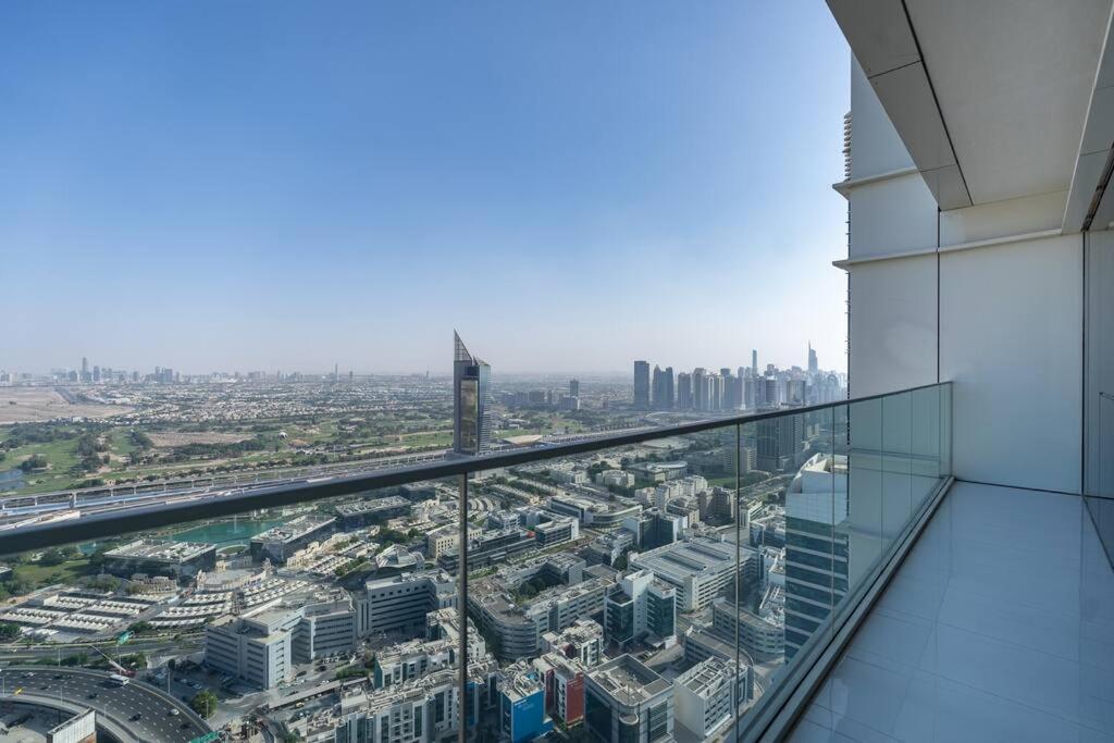 Appartement Exquisite Minutes Away From The