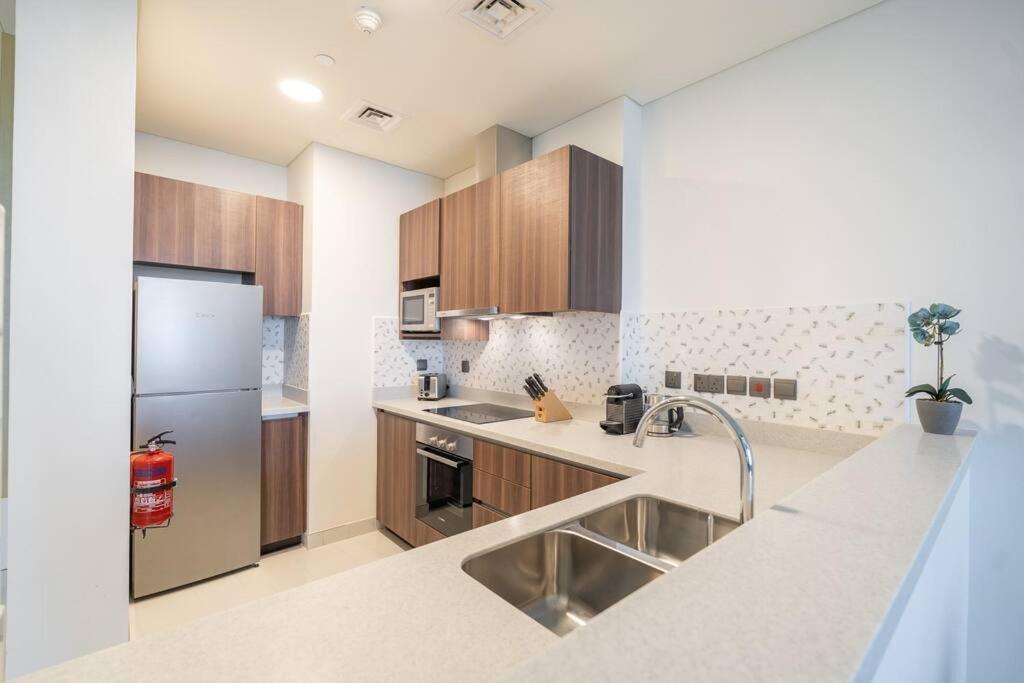 Appartement Exquisite Minutes Away From The Dubaï