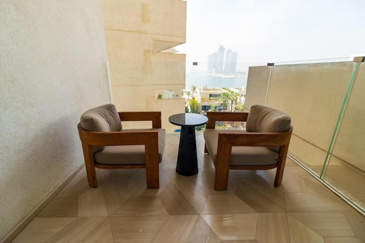 Five Palm South -opulent Two Bedroom With Sea View Appartement