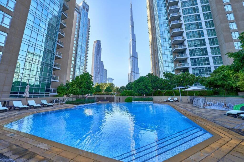 Magnificent Luxury 3br With Amazing Burj & Fountain View Apartamento