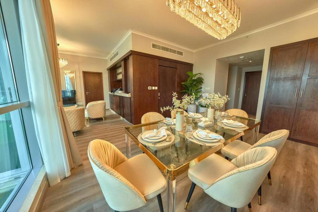 Magnificent Luxury 3br With Amazing Burj & Fountain View Apartamento Dubai