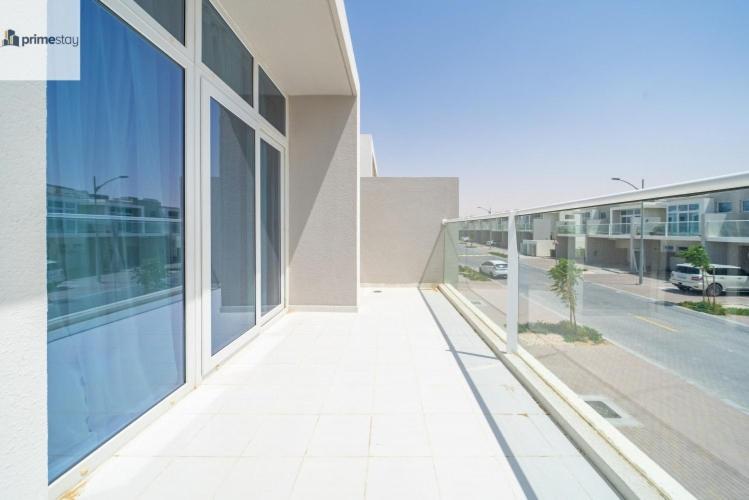 Primestay - 3br In Basswood In Damac Hills 2 * Dubái