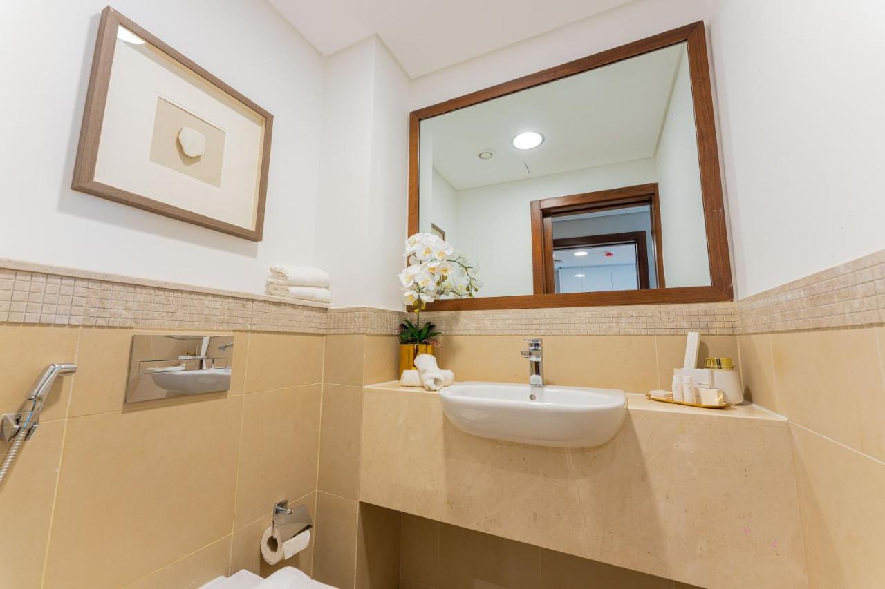 Apartment First Class 3br With Full Burj Khalifa And Fountain View