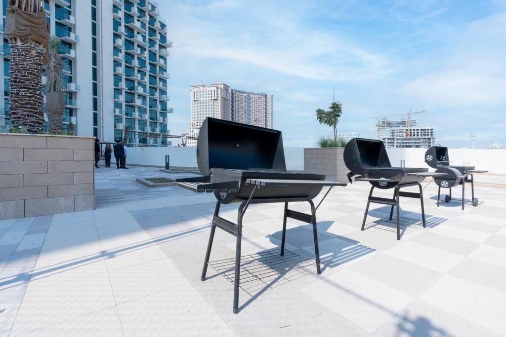 Burj Khalifa View - 1bedroom - Pool & Gym Appartement