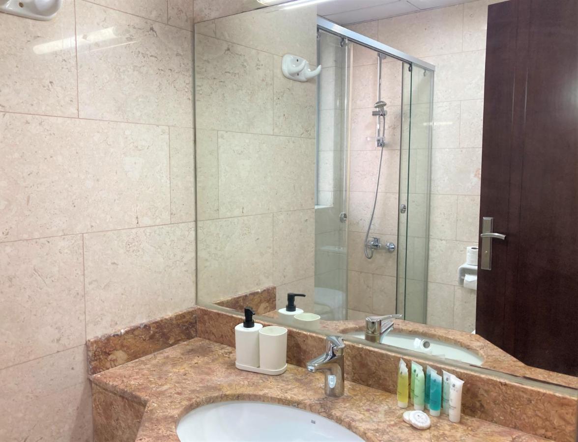 Gorgeous 1b With Balcony In Business Bay *