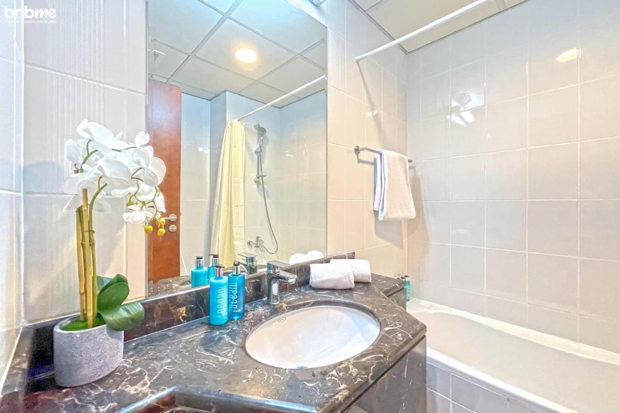 Bnbmehomes - Spacious Studio In Downtown Near Burj Khalifa - 1703 Apartamento Dubai