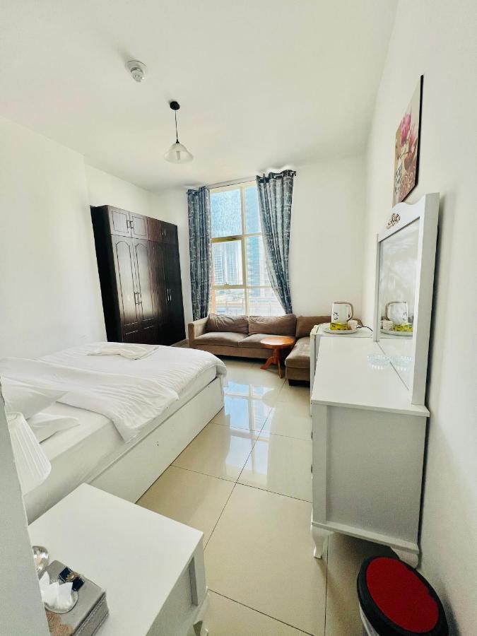 Private In 2br Habitación en casa particular Dubái