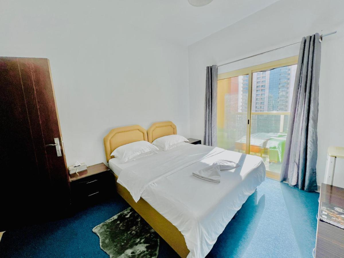 Private In 2br * Dubái