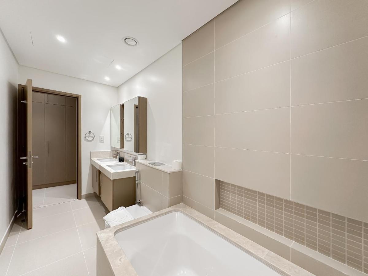 Apartamento Luton - Sea And Eye View & Luxury 3br , 5242 Tower - , Marina - 28ab02 Dubái