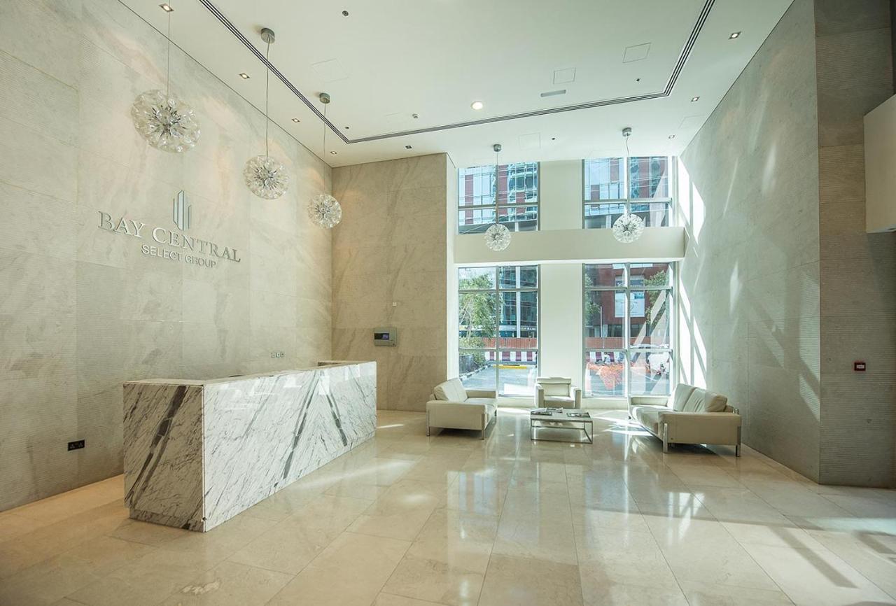 & Comfy 1br W/ Marina Views / Walk To