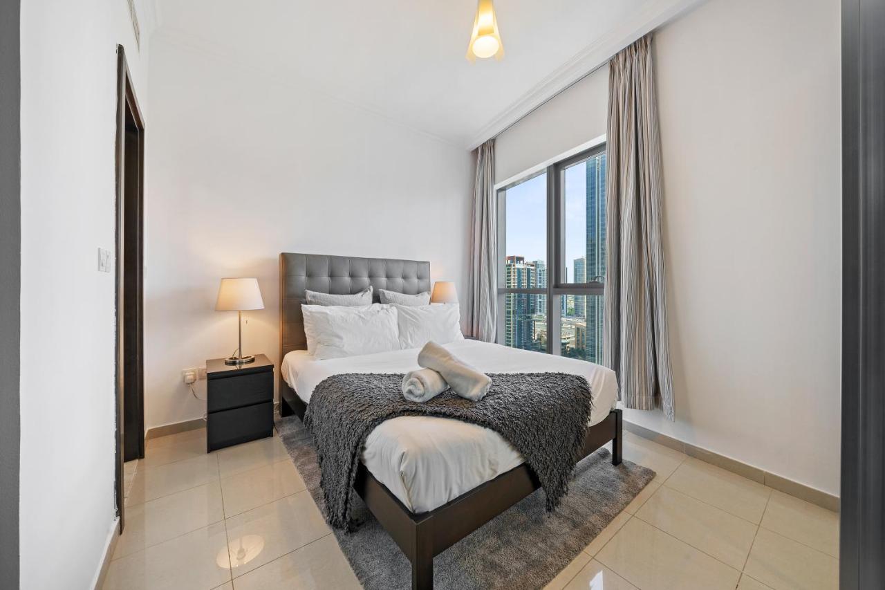 & Comfy 1br W/ Marina Views / Walk To * Dubaï
