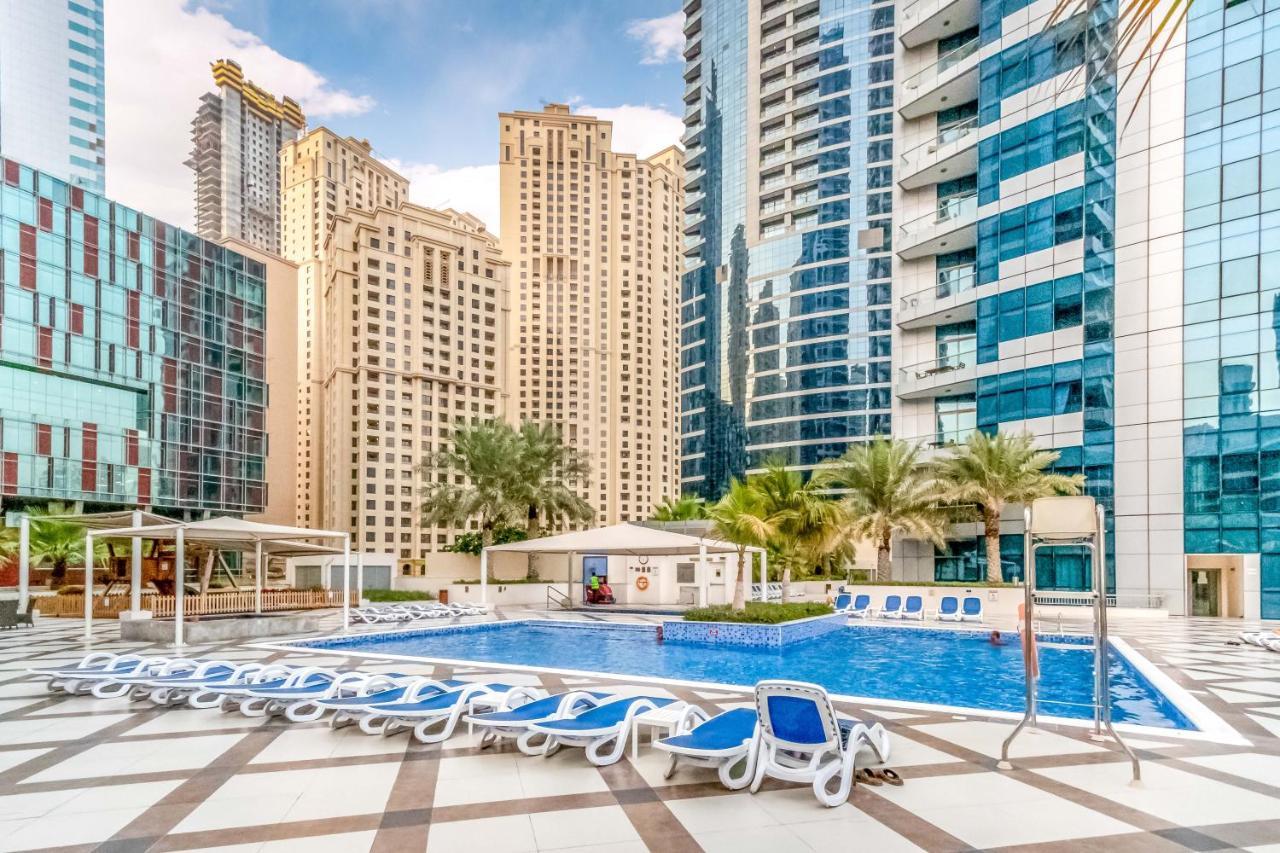 & Comfy 1br W/ Marina Views / Walk To Appartement Dubaï