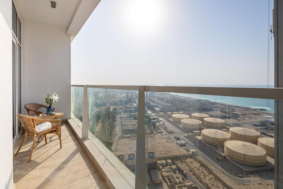 Frank Porter - Studio One * Dubai