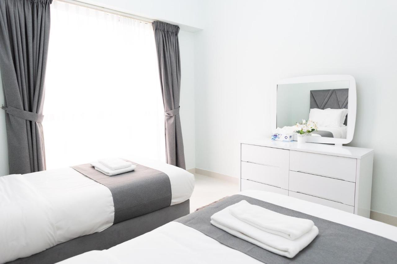Happy Season - Jbr Apartments, Beach Front, Top Furnished Apartamento Dubái