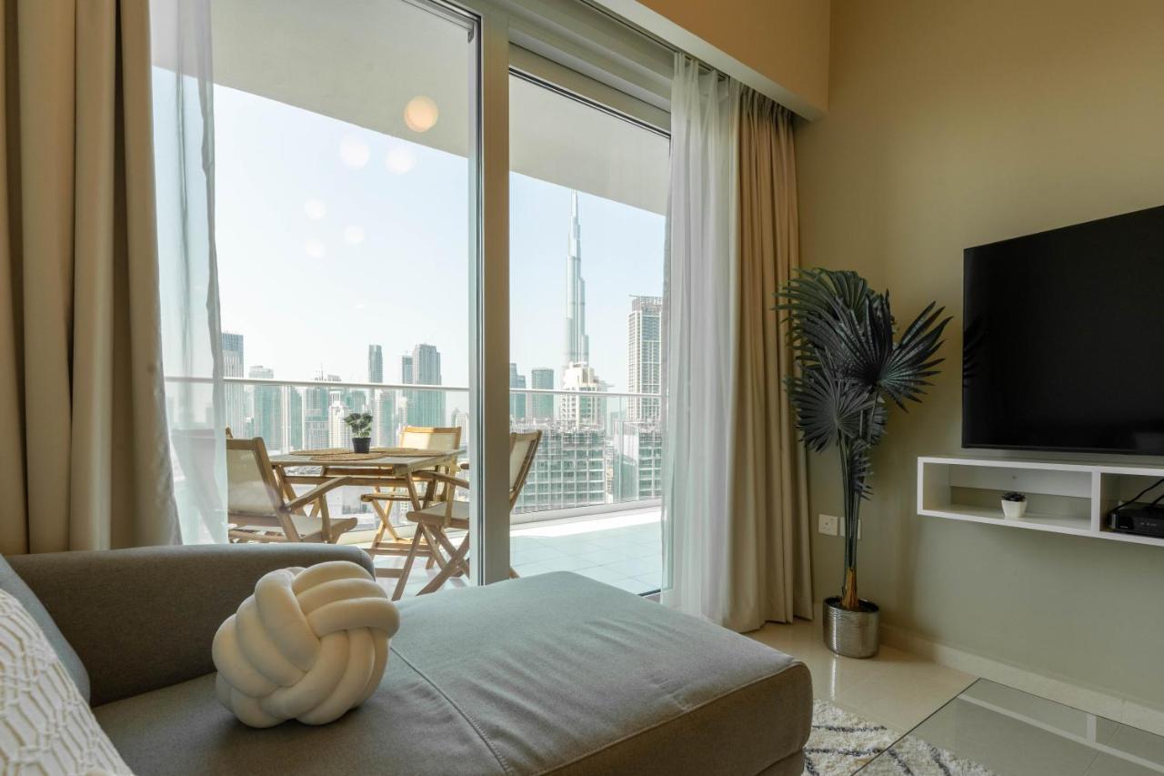 Apartemen Delightful 2br At Reva Residences Dubai