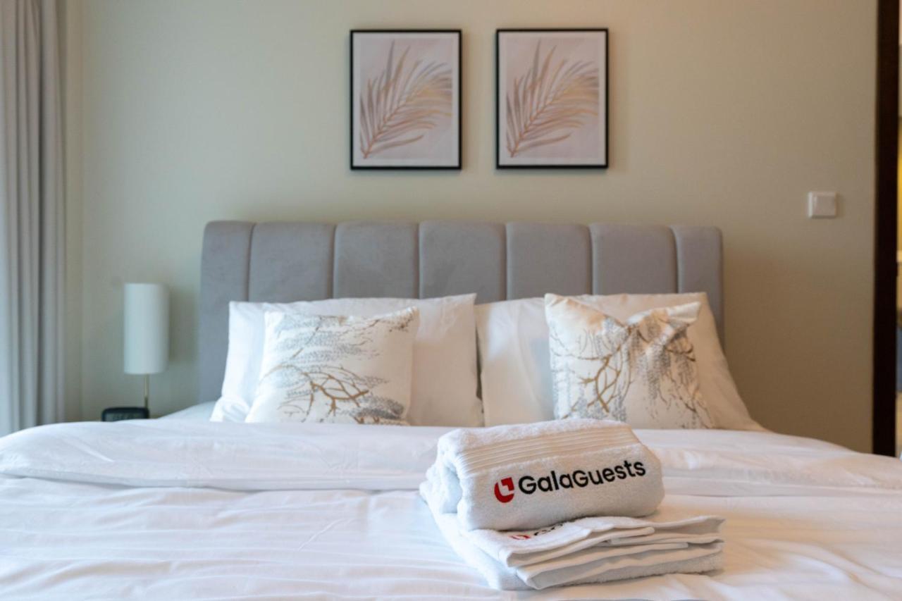 Delightful 2br At Reva Residences Apartemen Dubai
