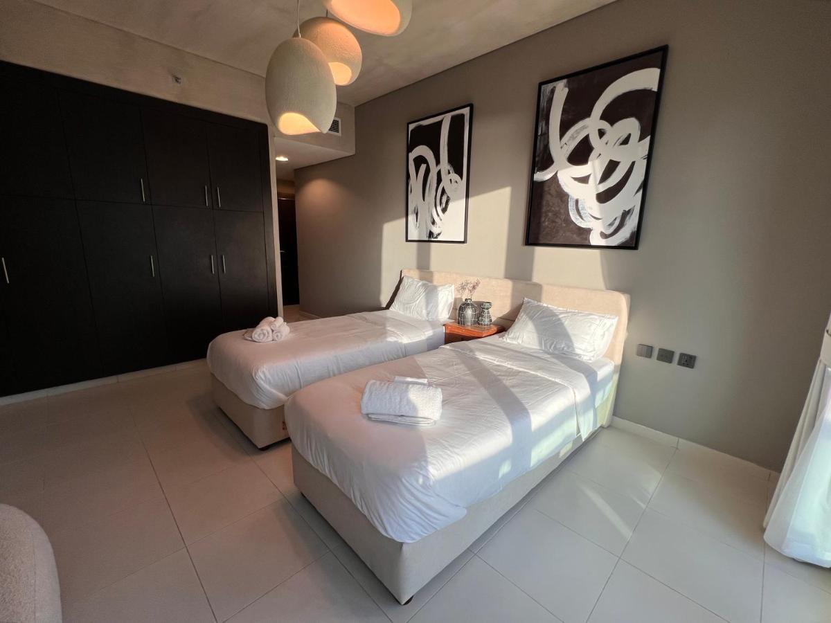 Lovely Eye & Sea View, 3 Mints To Apartment *