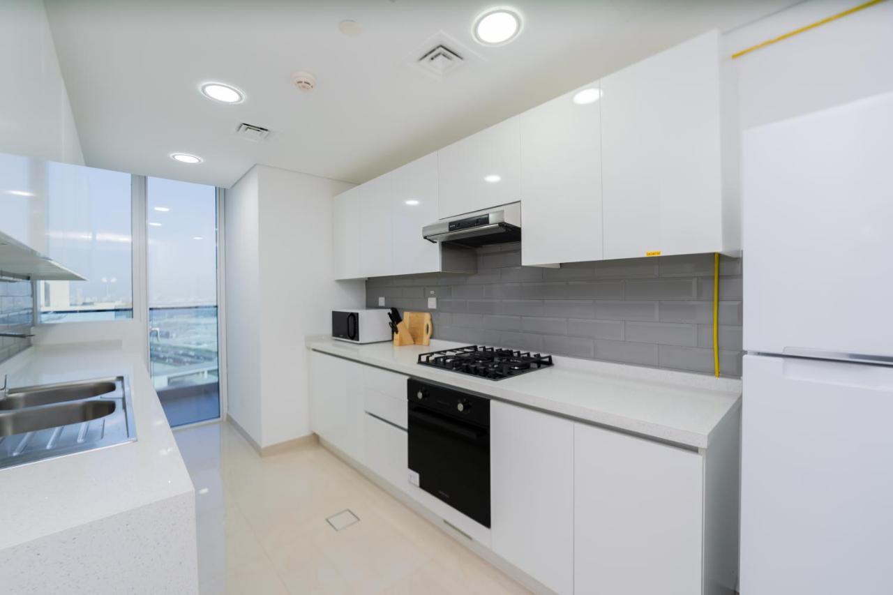 Apartment Kasco Homes Waves Tower Business Bay *