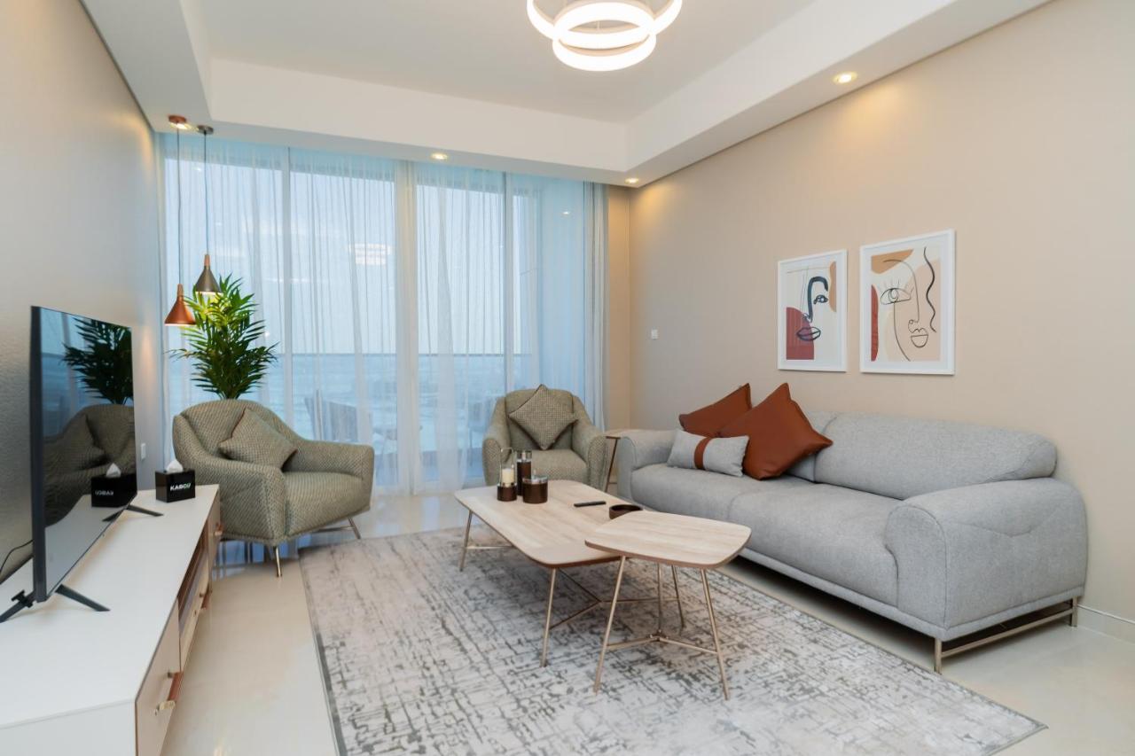 Kasco Homes Waves Tower Business Bay * Dubai