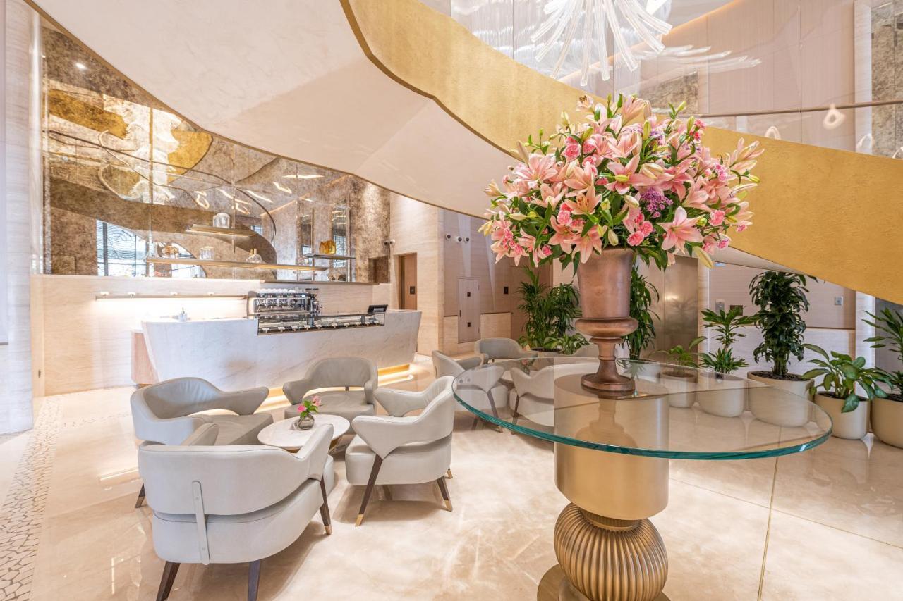 Apartahotel Ultra Luxury Palm Tower With Shared Facilities 5*