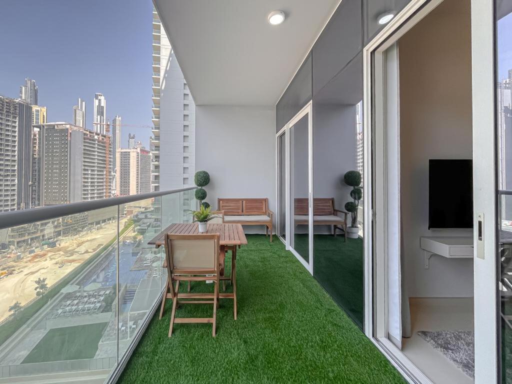 Brand New 1 Bdr In Business Bay With Burj-khalifa View Dubái