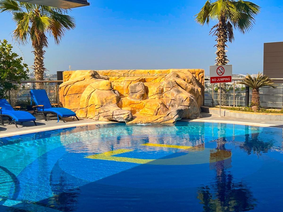 Exquisite, Luxe 1bd Apartment, Unparalleled Sea Views, Prime Marina Location & Full Kitchen By 