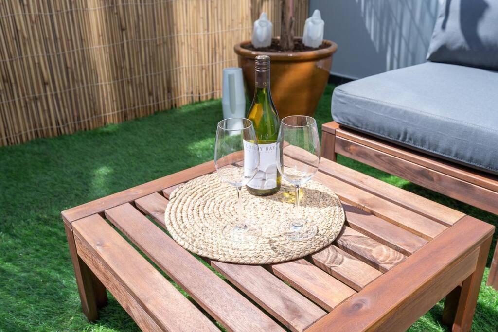 Tropical Loft With Working Station In Jvc Apartament *