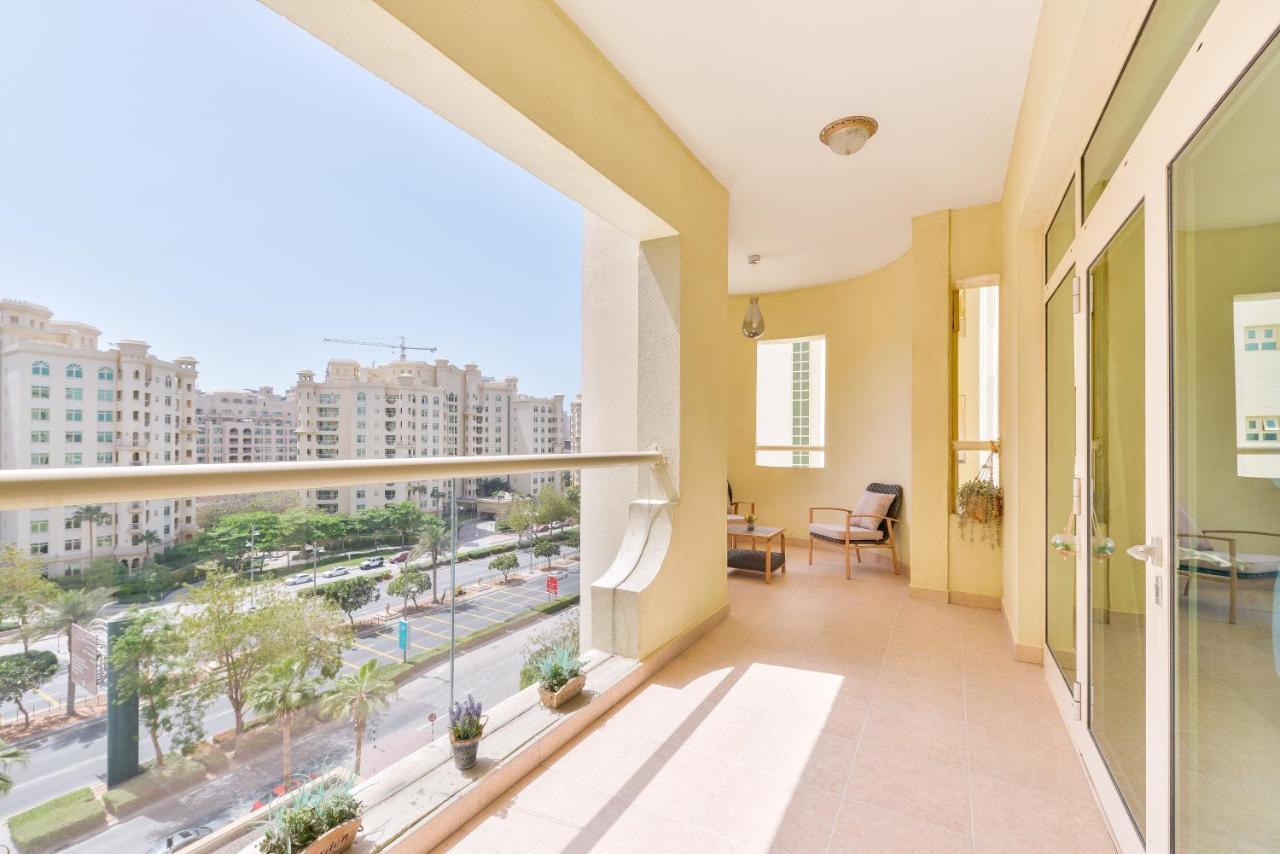 Shoreline - Beachfront Luxury Palm Jumeirah - Free 5* Access Apartment
