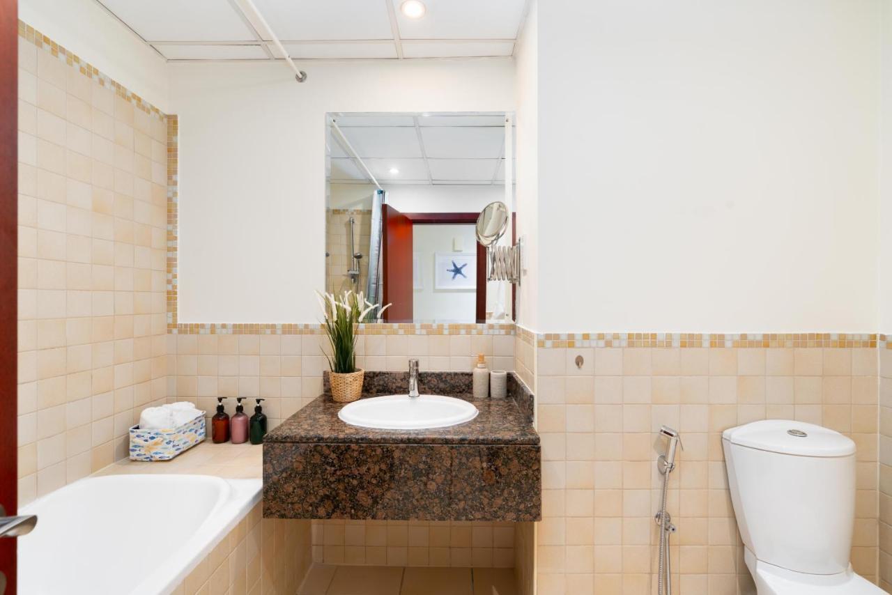 Ultimate / 7 Beds / Sea, Jbr And Ain Views / 3 Min Walk To Jbr / Large Families Or Groups / Perfect Vacation Destination Apartamento