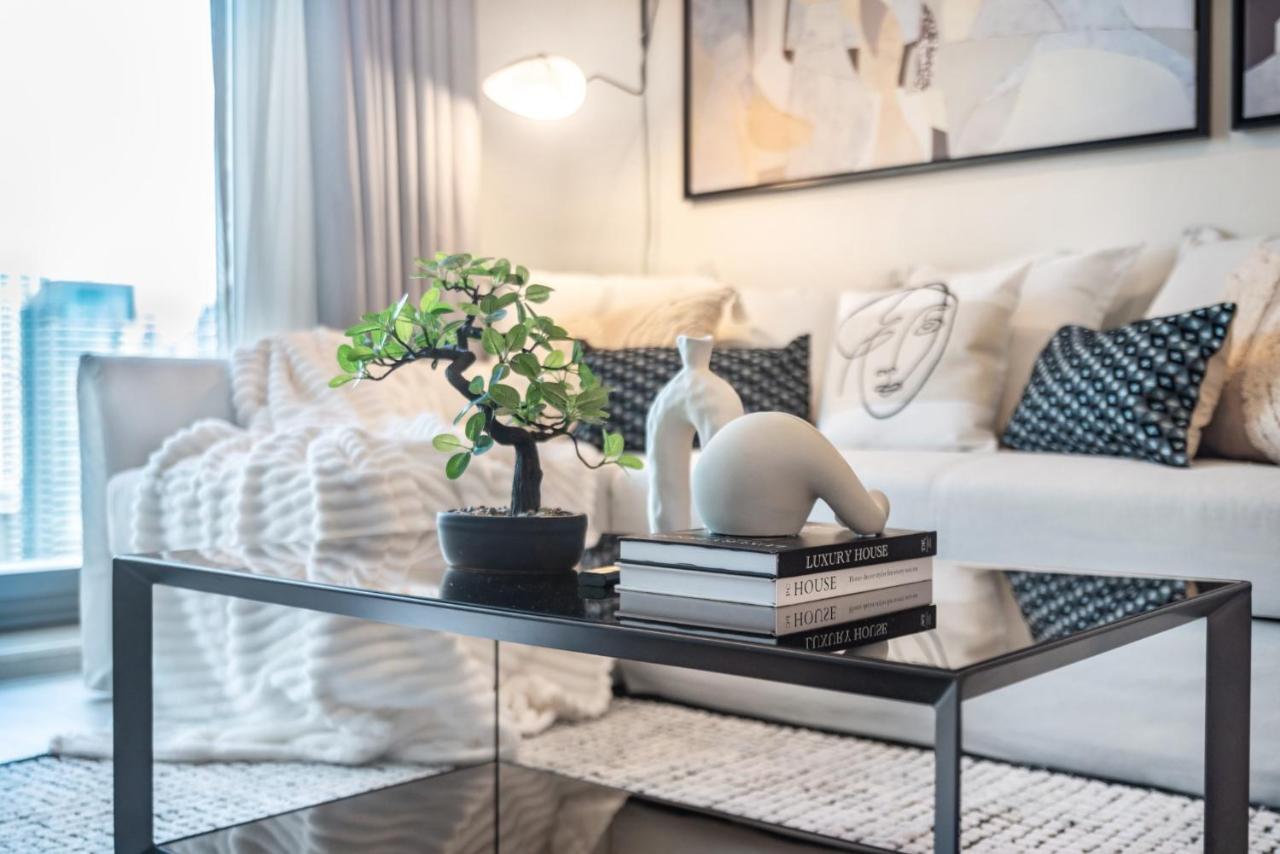 The Smart Concierge - Sparkle Tower Dubaï