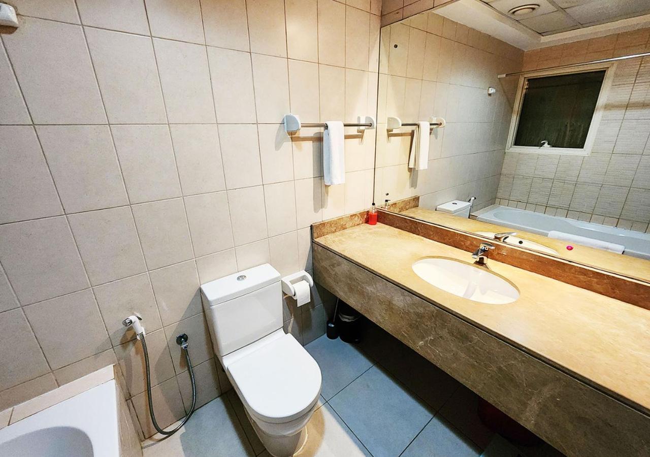 Rh- Cozy Studio, Al Waleed , Cluster R, Jlt Appartement