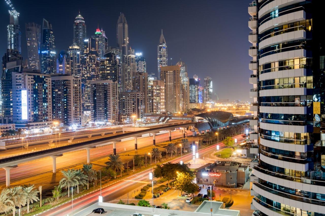 Luxury - Rooftop Pool - View Apartament Dubai