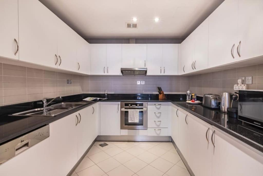 Marvelous Private In Palm Within Anantara 5 Star Apartemen