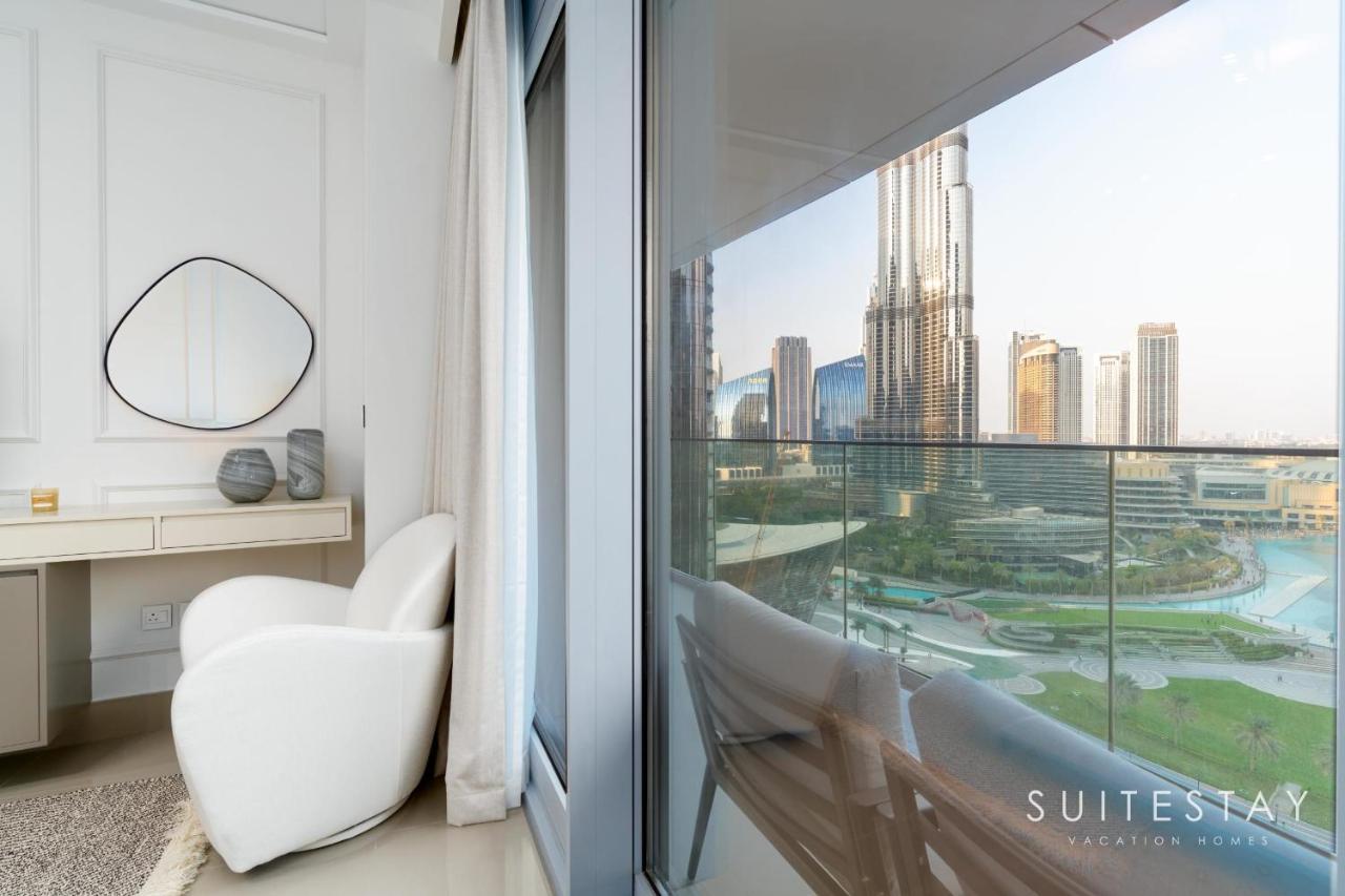 Fountain And Burj Khalifa Facing Exclusive Appartement