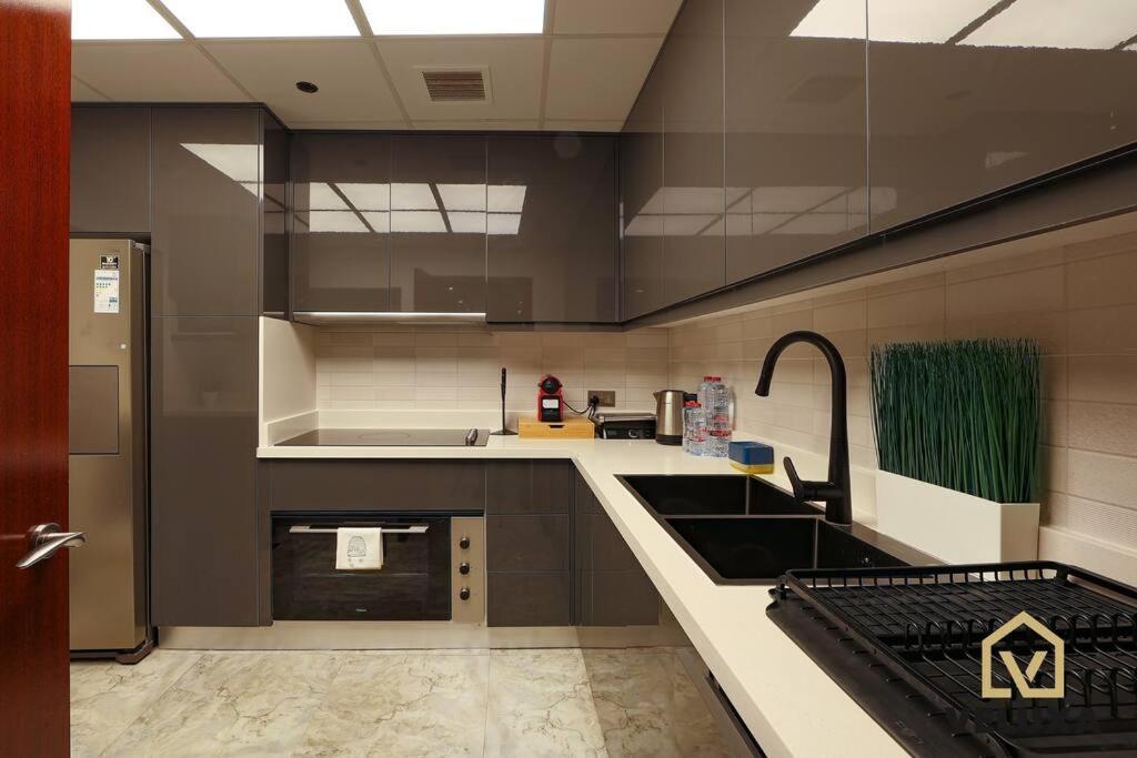 Veluxa - Spectacular 4 Bedroom Appartamento Dubai