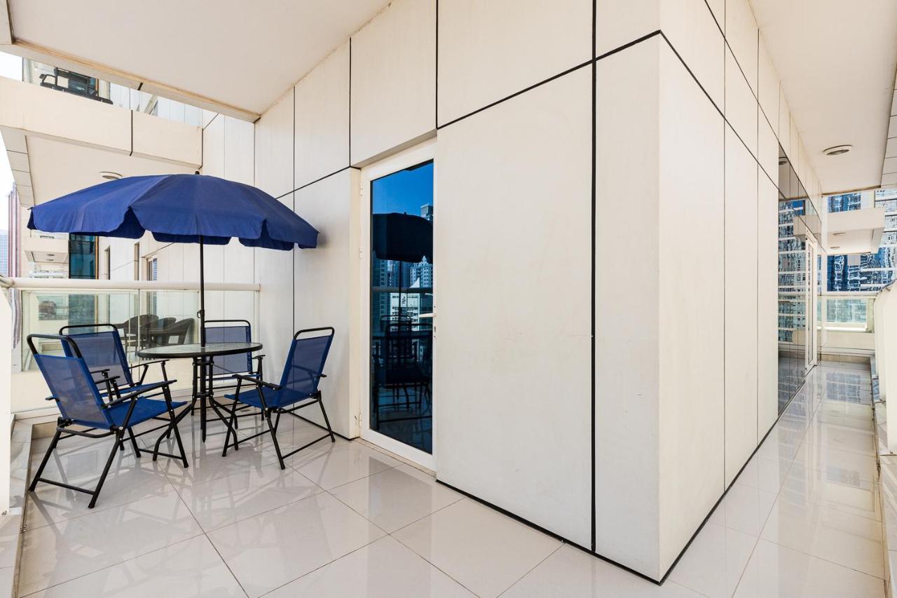 V Edition - Tranquil Retreat With Terrace And Epic Marina View Holiday home *