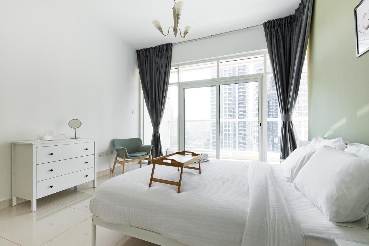 Lovely Unit With Marina View Semesterbostad Dubai