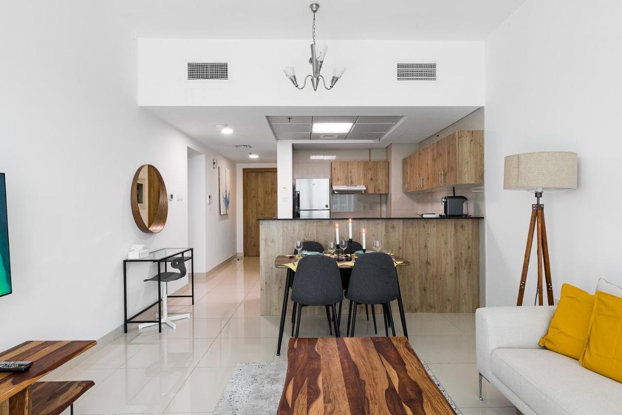 Semesterbostad Lovely Unit With Marina View *