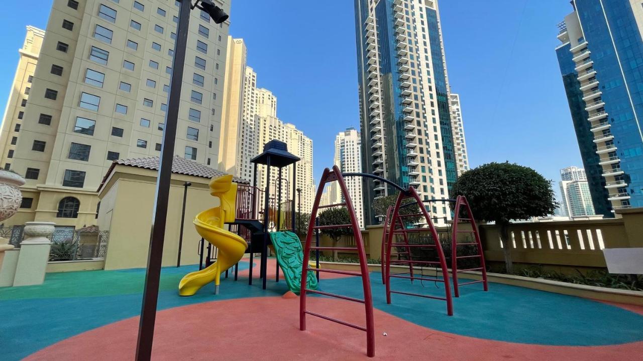 Appartement Higuests - Spacious In Jbr, 5-min Walk To The Beach *