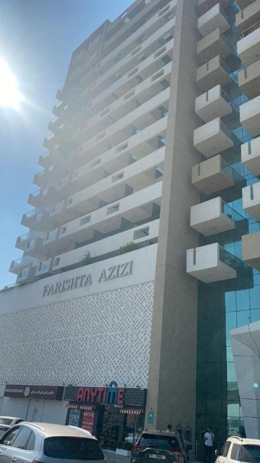 Newly Furnished Apt- Easy Access To Metro Appartement Dubaï