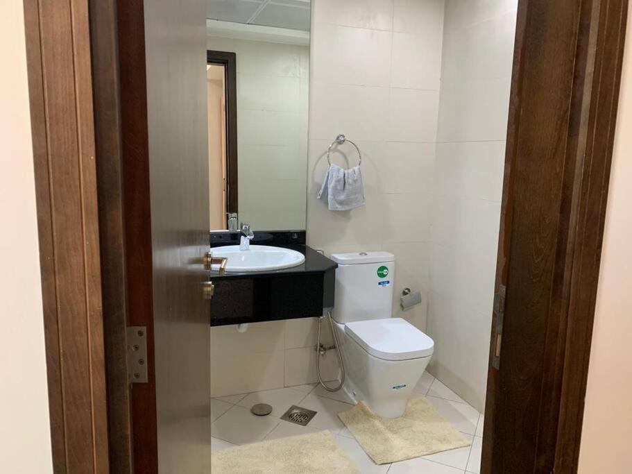 Lejlighed A Calm&cozy 1br-20 Min-dxb Airpt *