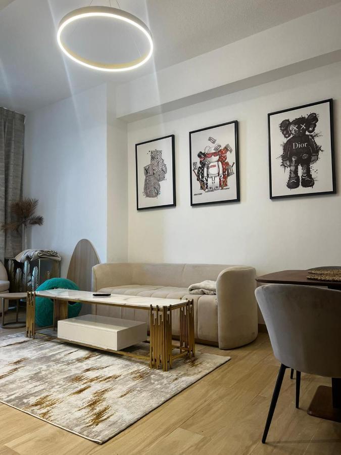 Luxury Regina Tower Jvc Appartement